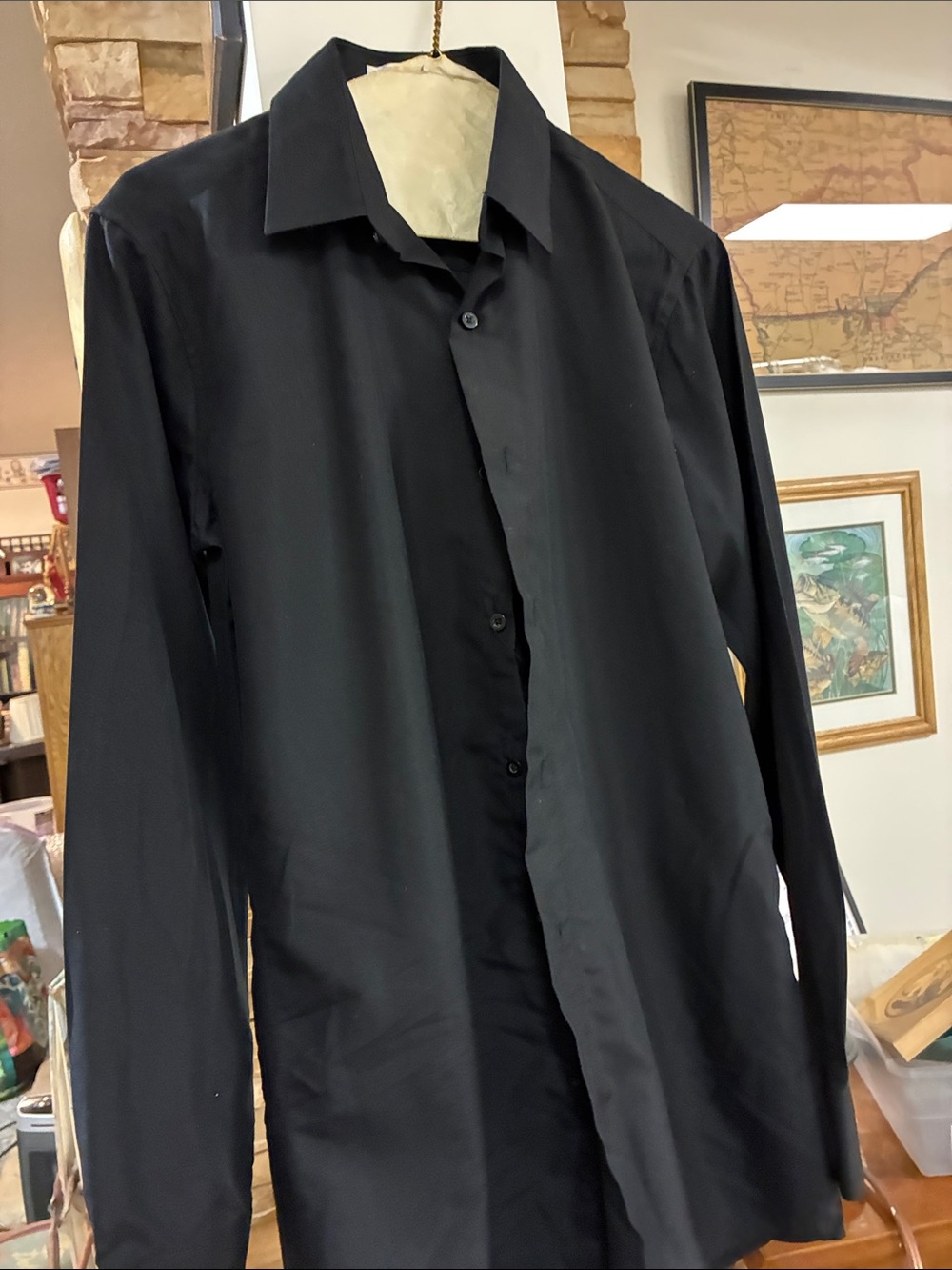 Men's Black Long-Sleeve Dress Shirt - Modern Spread Collar